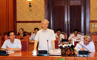 チョン共産党書記長、中央理論評議会と会合